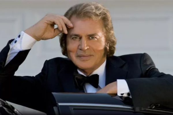 Engelbert Humperdinck Net Worth: Biography, Age, Early Life And Career Beginnings Engelbert Humperdinck Net Worth: Biography, Age, Early Life And Career Beginnings