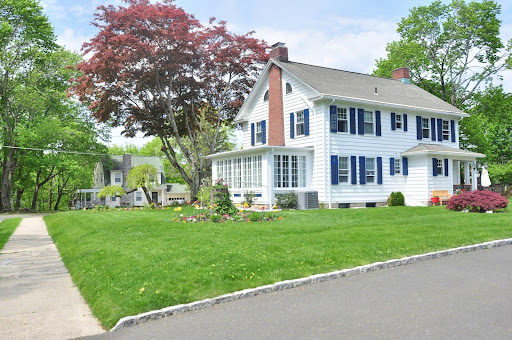 Market Ready: A Checklist for Home Sellers Home